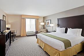 Holiday Inn Express Hotel & Suites Hays by IHG