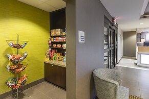 Holiday Inn Express Hotel & Suites Hays by IHG