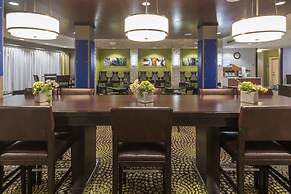 Holiday Inn Express Hotel & Suites Hays by IHG