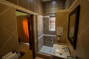 Le Cozmo Guest House