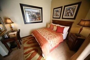 Le Cozmo Guest House