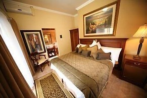 Le Cozmo Guest House