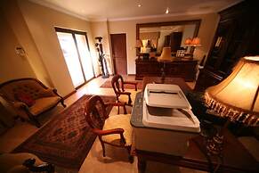 Le Cozmo Guest House