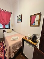 Hadrianus Hotel