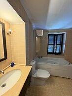 Hadrianus Hotel