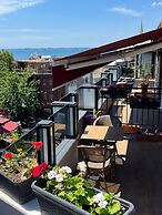 GLK PREMIER The Home Suites & Spa - Boutique Class