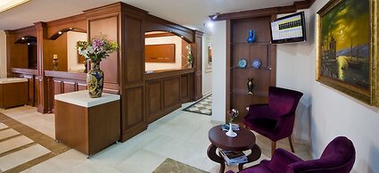 GLK PREMIER The Home Suites & Spa - Boutique Class