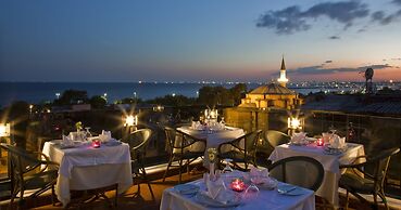 GLK PREMIER The Home Suites & Spa - Boutique Class