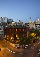 GLK PREMIER The Home Suites & Spa - Boutique Class