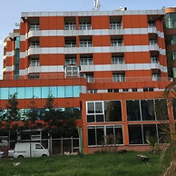 Kaleb Hotel