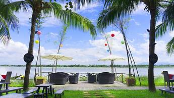 Vinh Hung Riverside Resort & Spa