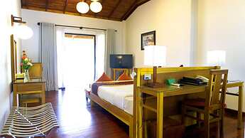 Vinh Hung Riverside Resort & Spa