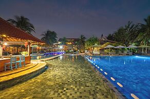 Vinh Hung Riverside Resort & Spa
