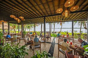 Vinh Hung Riverside Resort & Spa