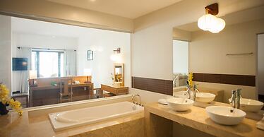 Vinh Hung Riverside Resort & Spa