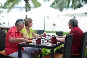 Vinh Hung Riverside Resort & Spa