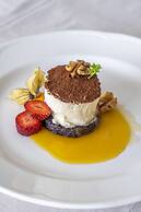 Kydon, The Heart City Hotel