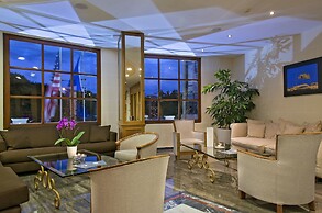 Kydon, The Heart City Hotel