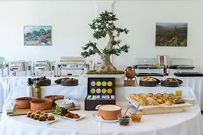 Kydon, The Heart City Hotel