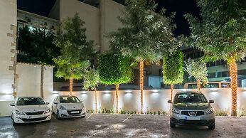 Kydon, The Heart City Hotel