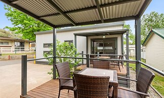 Discovery Parks - Lake Hume, Victoria