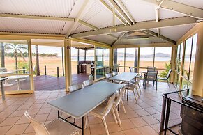 Discovery Parks - Lake Hume, Victoria