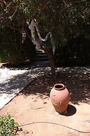 Sun Rock Boutique Suites