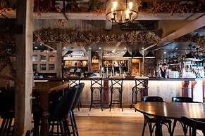 The Coniston Inn - The Inn Collection Group