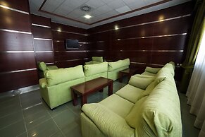 Hotel La Familia Gallo Rojo