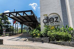 Diez Hotel Categoria Colombia