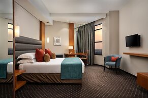 Premier Hotel OR Tambo