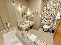 The Green Park Pendik