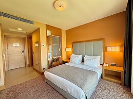 The Green Park Pendik