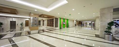 The Green Park Pendik