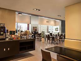 ibis Sharq Kuwait