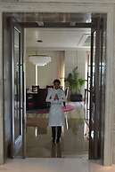Le Méridien Gurgaon, Delhi NCR