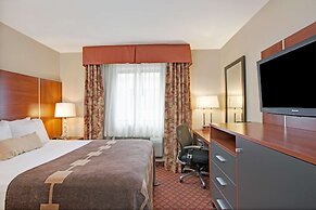 Ramada by Wyndham Staten Island