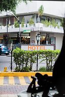 Hotel Don Quijote Plaza