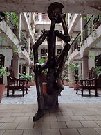 Hotel Don Quijote Plaza