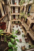 Hotel Don Quijote Plaza