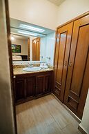 Hotel Don Quijote Plaza