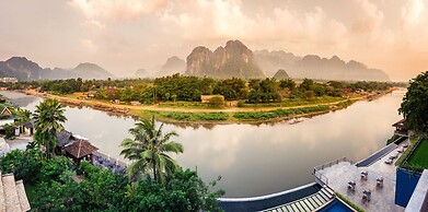 Inthira Vang Vieng