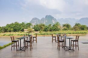 Inthira Vang Vieng