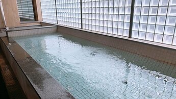 First Cabin Midousuji - Namba