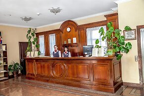 Optima Collection Kamianets-Podilskyi