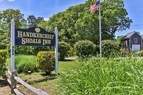 Handkerchief Shoals Inn
