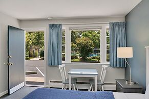 Handkerchief Shoals Inn