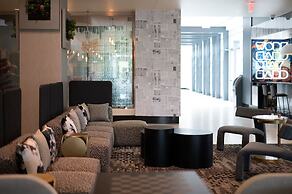 The Hotel at Kirkwood Center