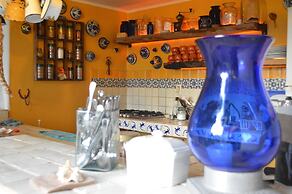 Lo Nuestro Petit Hotel