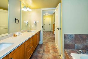 Calabogie Peaks Hotel, Ascend Hotel Collection
